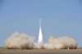  SpaceX    